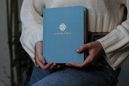 iblia Católica de Apuntes (Edición Especial en Tela Azul - Letra Confortable)